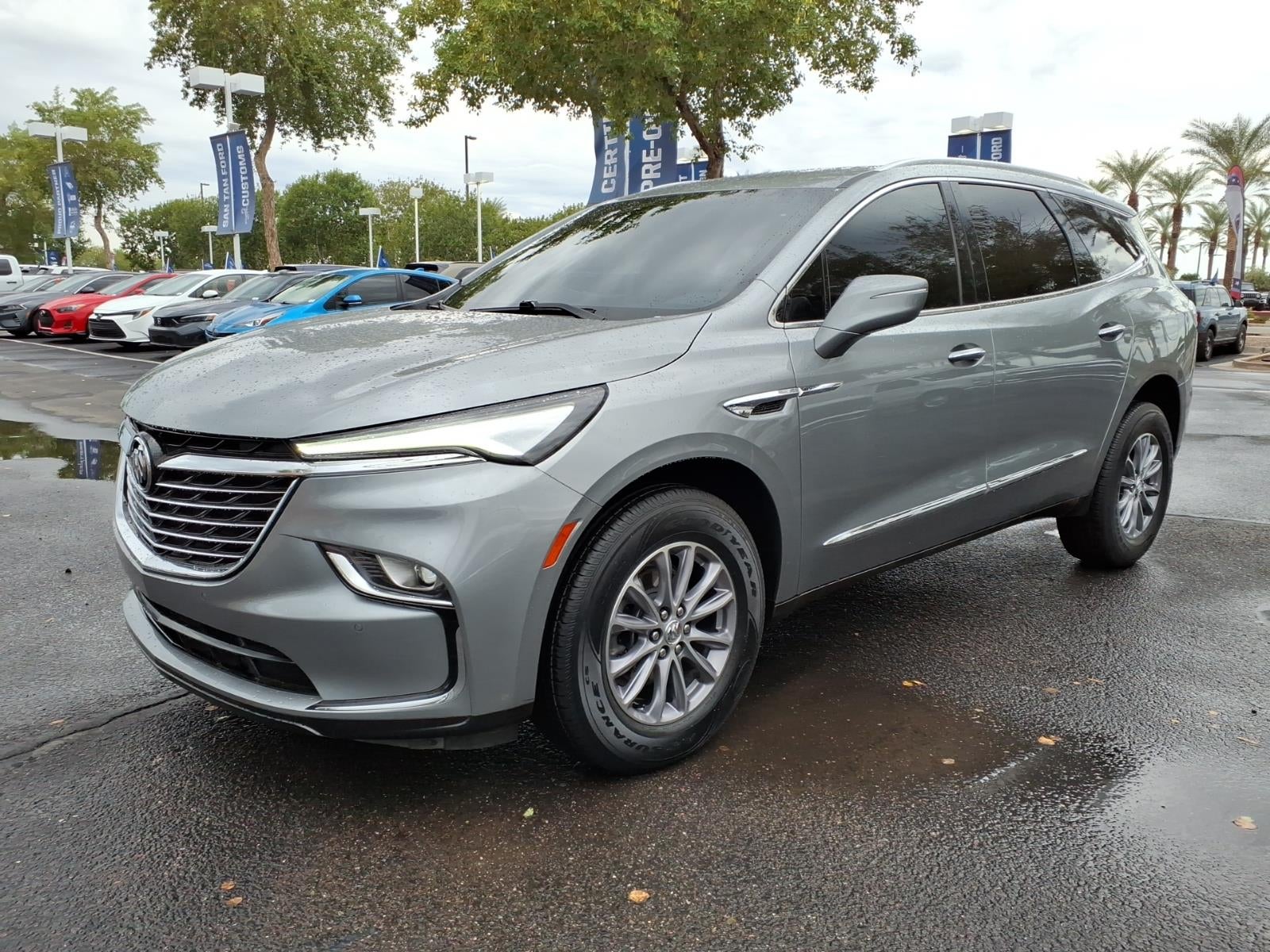 2024 Buick Enclave Essence