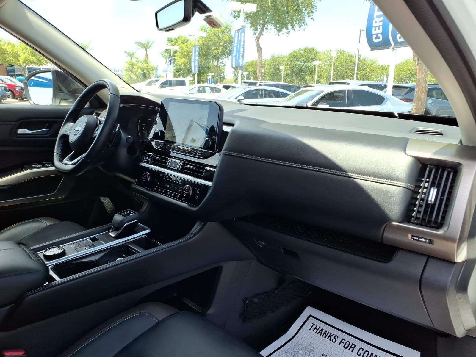 2024 Nissan Pathfinder Platinum