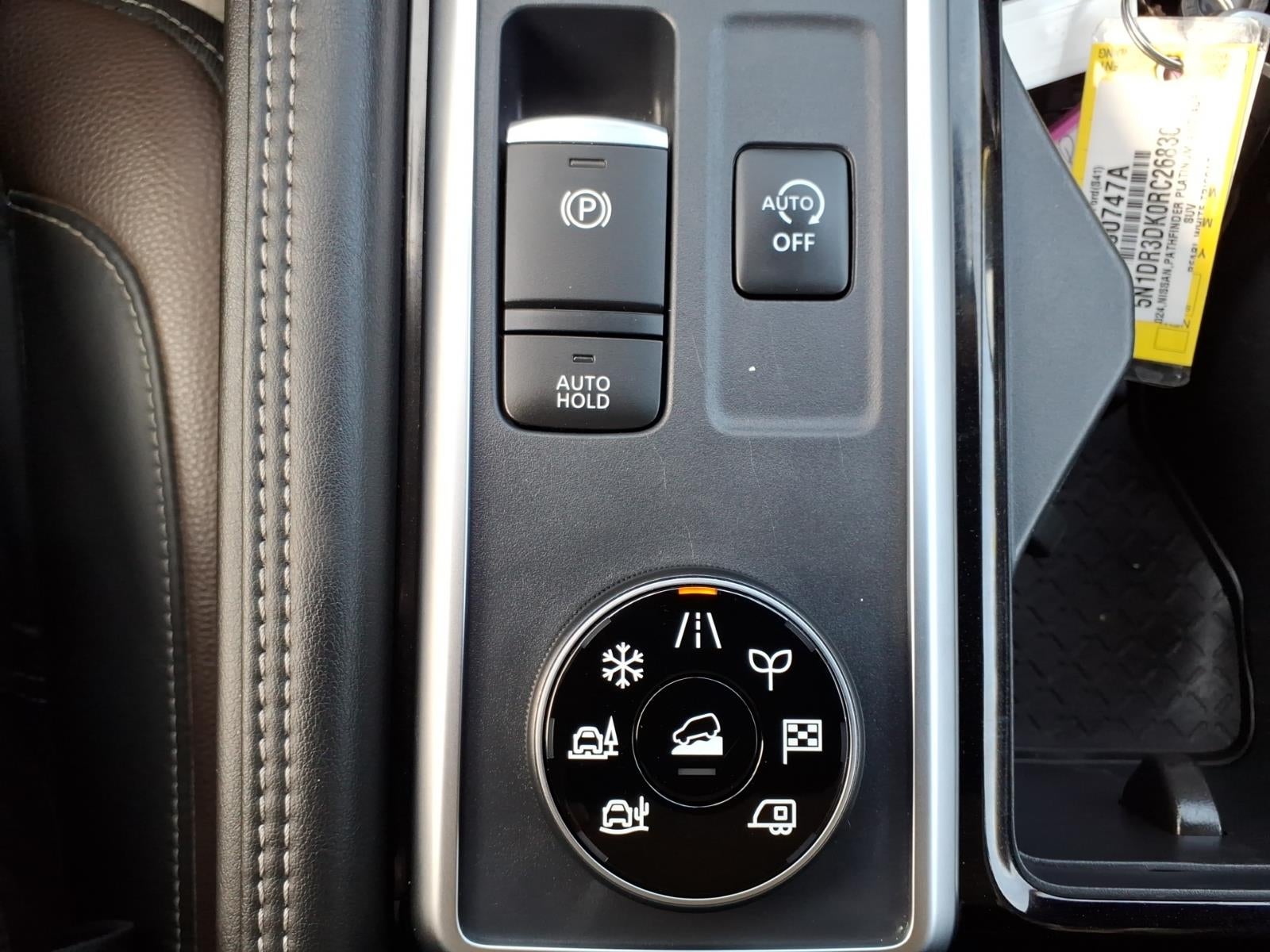 2024 Nissan Pathfinder Platinum