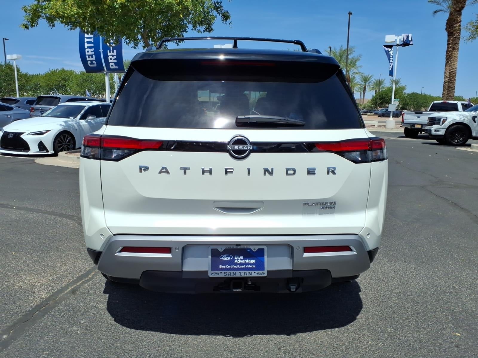 2024 Nissan Pathfinder Platinum