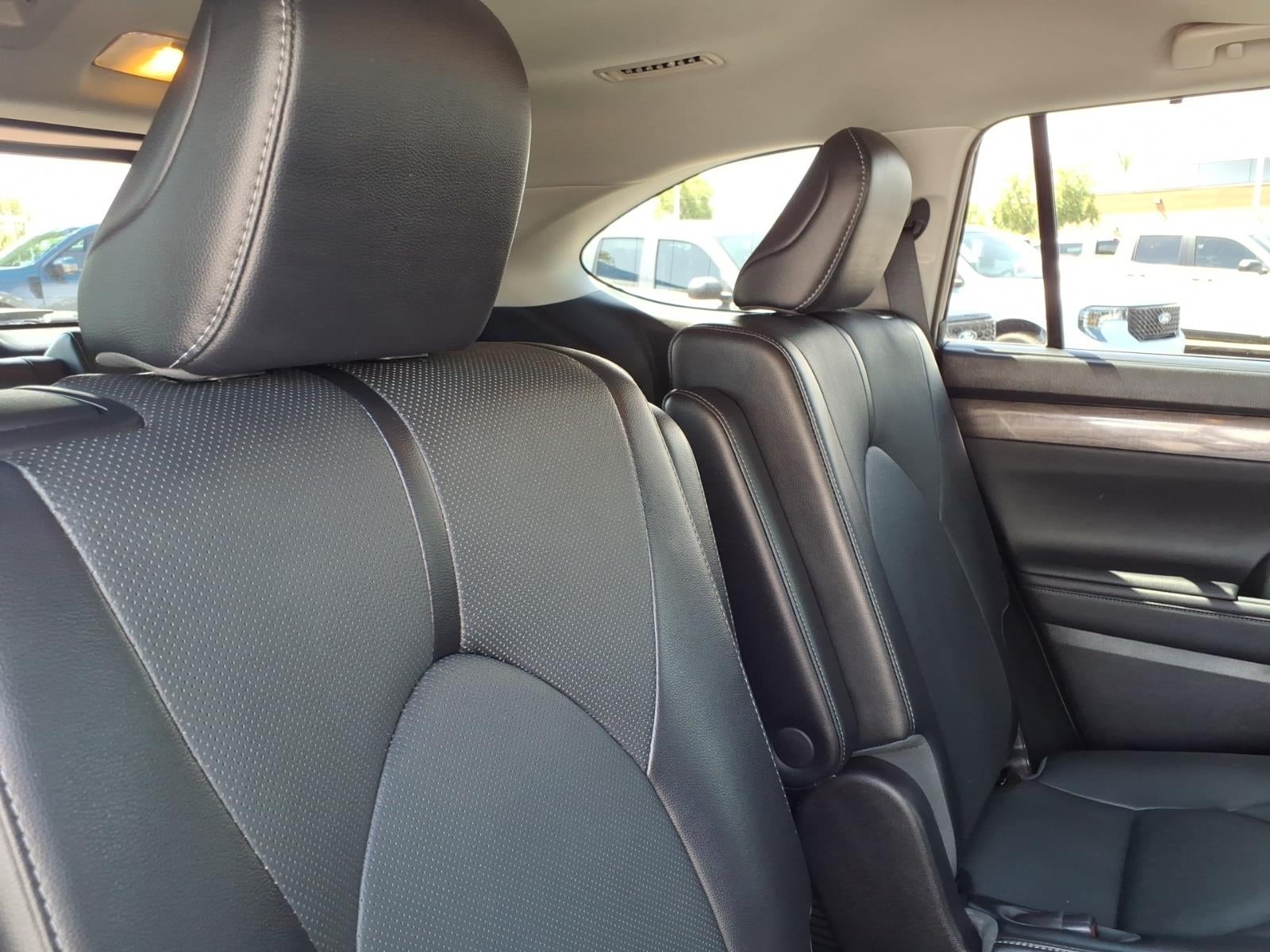 2022 Toyota Highlander Hybrid Limited