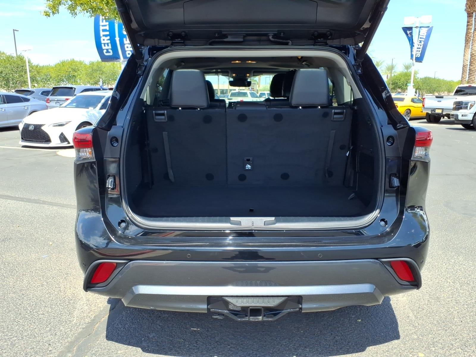 2022 Toyota Highlander Hybrid Limited