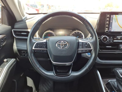 2022 Toyota Highlander Hybrid Limited