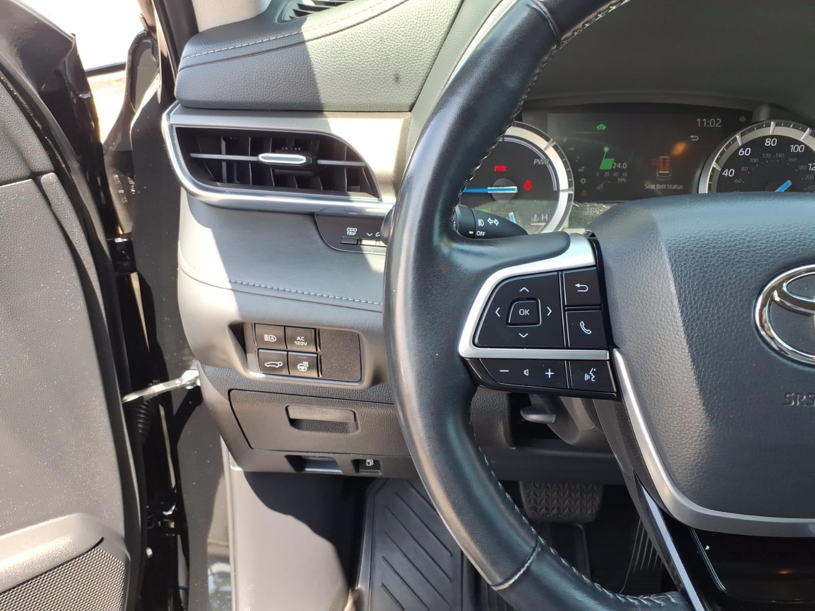 2022 Toyota Highlander Hybrid Limited
