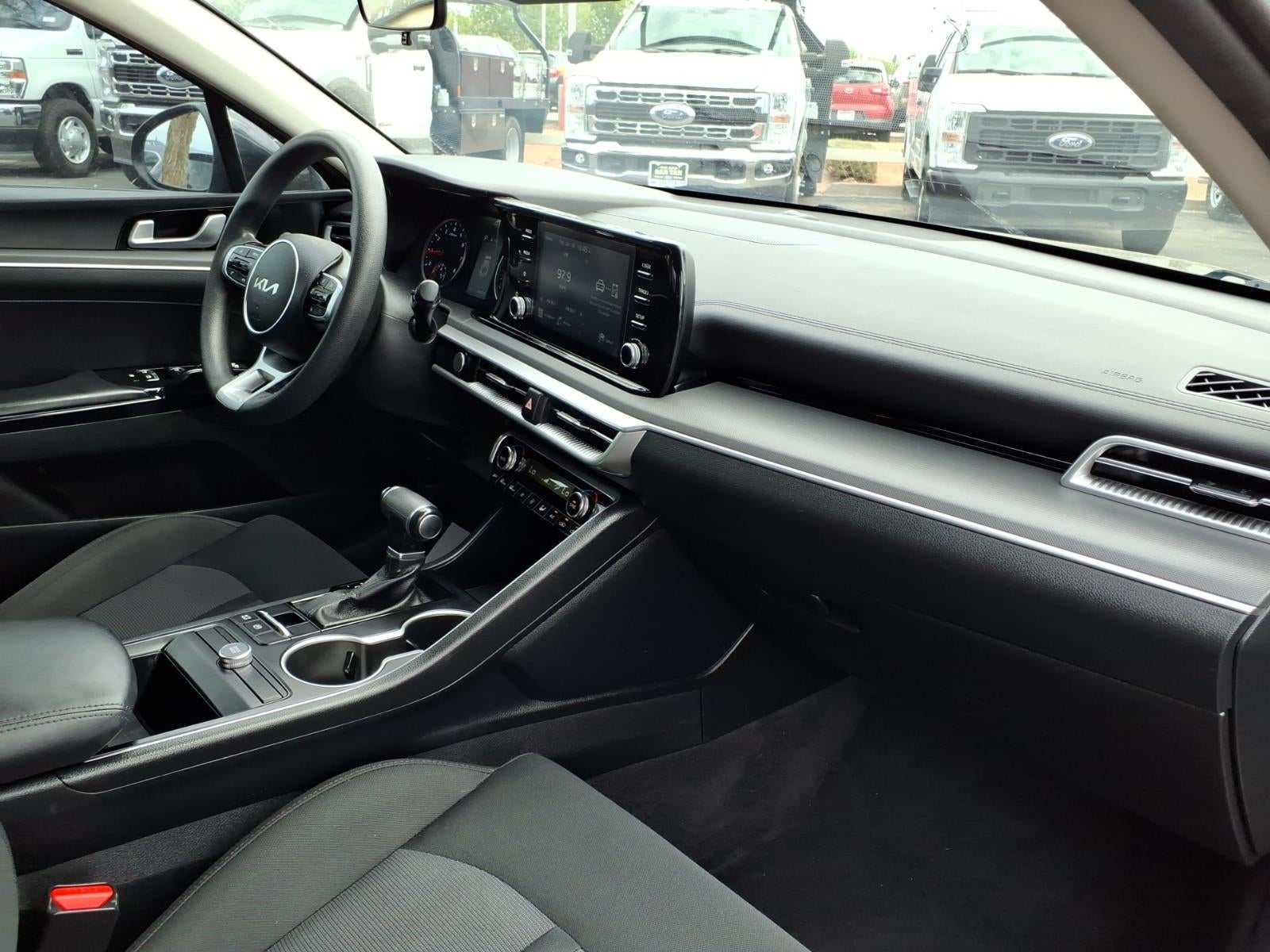 2022 Kia K5 LXS