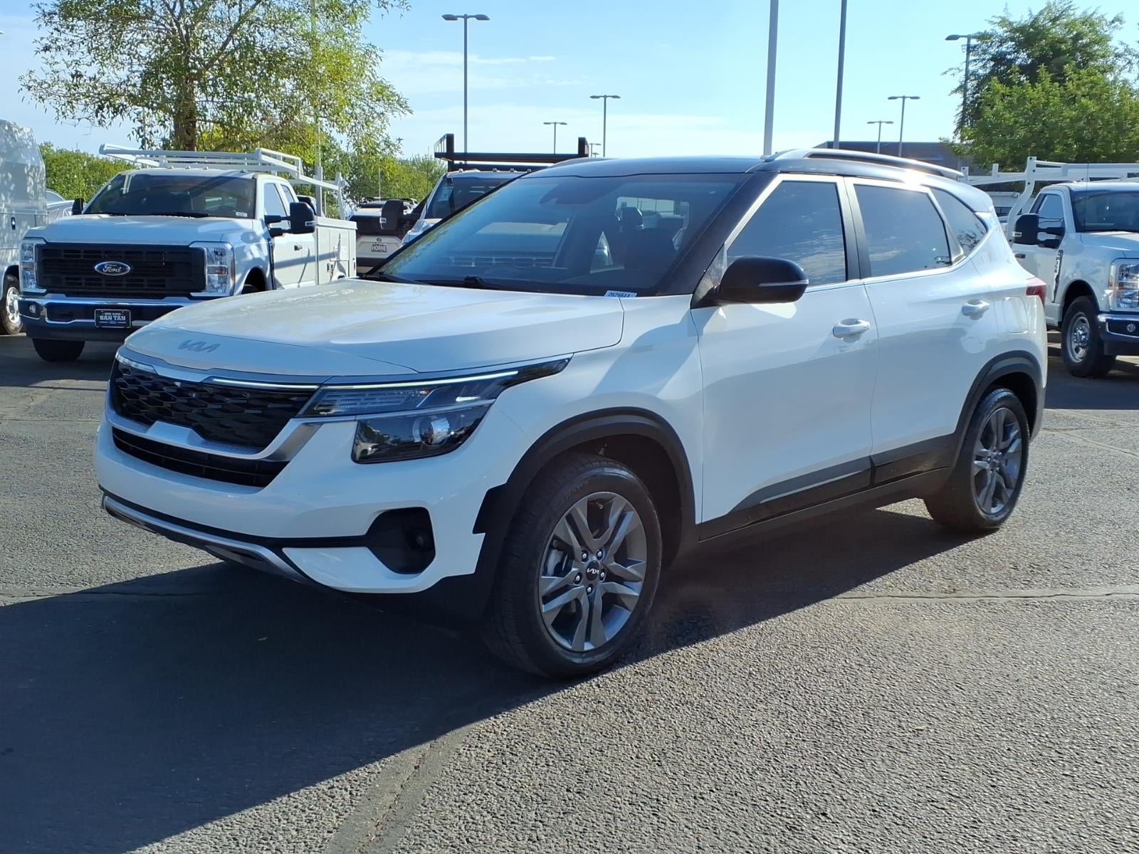 2022 Kia Seltos S